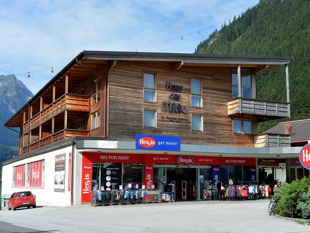 Ferienwohnungen Haus Der Mitte Майерхофен Екстериор снимка
