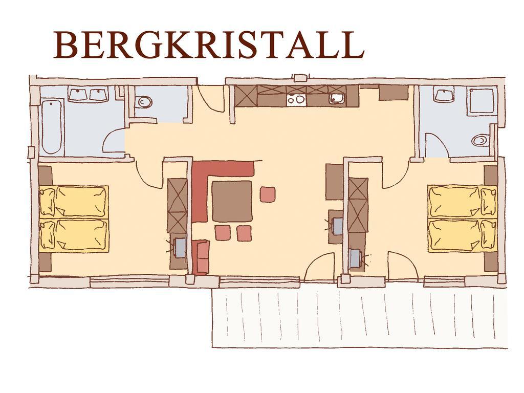 Ferienwohnungen Haus Der Mitte Майерхофен Стая снимка